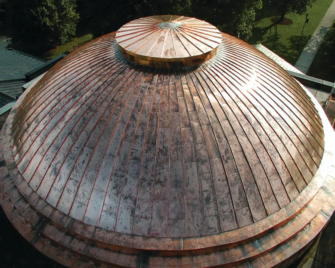 Craftsman Roofing crew installing a new roof in Collingwood